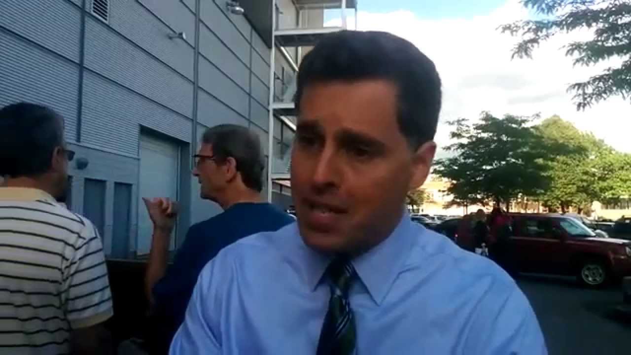 REPLAY: Comité d’accueil contre le cocktail de Justin Trudeau – Coule pas chez nous