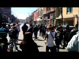 99% media vaut mieux que TVA – Manif contre la brutalité médiatique