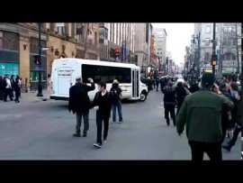 RAW: SPVM anti-riot bus mirror hits protester, driver runs out with pepper spray
