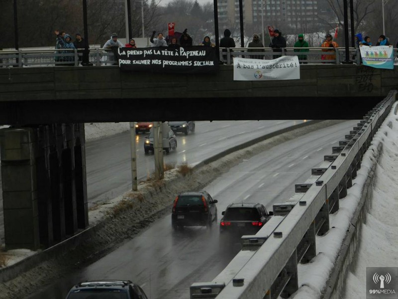  Aux extrémitées du pont Papineau